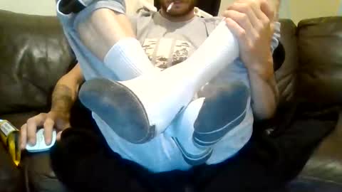 420feetloverr420 online show from June 11, 2026, 2:11 am