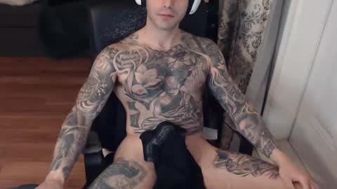 Snapshot of 420randomguy chatting on December 26, 2024, 11:13 pm Anomander Rake online show from December 26, 2024, 11:13 pm