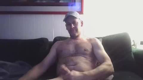 Snapshot of 4nuf chatting on January 14, 2025, 10:38 am 4nuf online show from January 14, 2025, 10:38 am