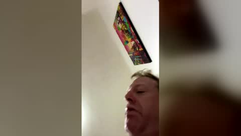 Snapshot of 4rtt43 chatting on February 25, 2026, 10:30 pm robert online show from February 25, 2026, 10:30 pm