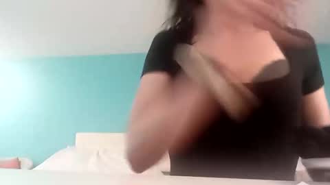 69gypsygirl69 online show from September 9, 2025, 3:06 am