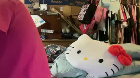 FUCKR online show from September 13, 2025, 5:57 pm