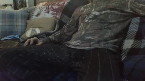 Snapshot of 69sextoyboy69 chatting on December 27, 2024, 7:46 pm 69sextoyboy69 online show from December 27, 2024, 7:46 pm