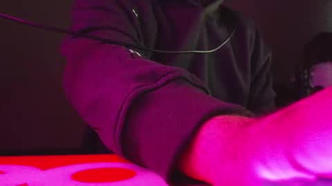 777dudewtf online show from April 12, 2026, 1:49 pm