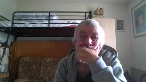 78kiss online show from May 6, 2026, 9:25 am