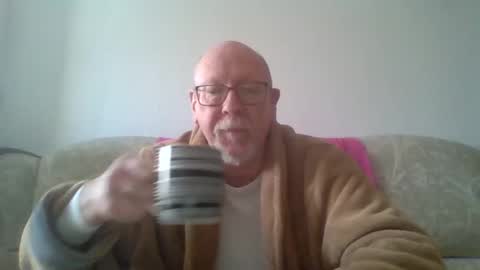  Papi  online show from January 31, 2025, 9:05 am