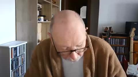  Papi  online show from February 13, 2025, 12:54 pm