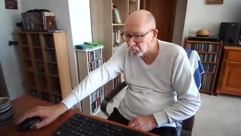  Papi  online show from April 16, 2026, 10:16 am