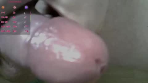 Maximilian Max online show from December 16, 2025, 1:49 pm