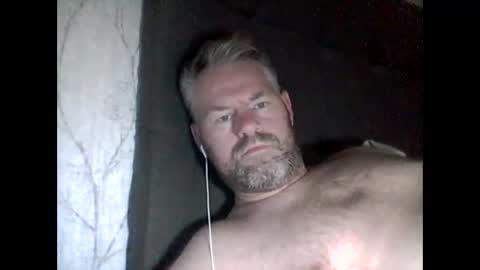 81jonnyx online show from October 19, 2025, 7:20 am