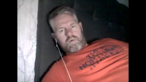 81jonnyx online show from November 15, 2025, 11:18 am