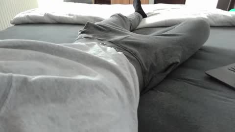 87johnny online show from February 16, 2025, 9:48 am