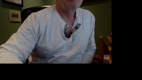 Snapshot of 8inch3 chatting on February 18, 2025, 4:04 am 8inch3 online show from February 18, 2025, 4:04 am