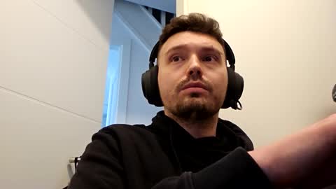 Snapshot of 8inchdude93 chatting on October 8, 2025, 11:41 am 8inchdude93 online show from October 8, 2025, 11:41 am