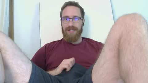 Snapshot of 8inchesandsomeholes chatting on April 28, 2026, 10:04 pm 8InchesAndSomeHoles online show from April 28, 2026, 10:04 pm