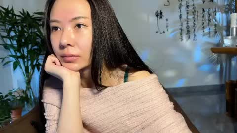 Snapshot of 9567gigi chatting on April 8, 2026, 6:02 am lily online show from April 8, 2026, 6:02 am