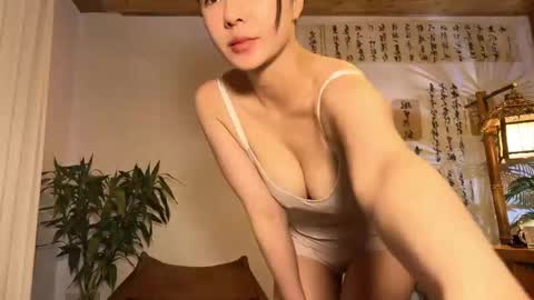 Snapshot of 9567gigi chatting on April 11, 2026, 6:29 am lily online show from April 11, 2026, 6:29 am