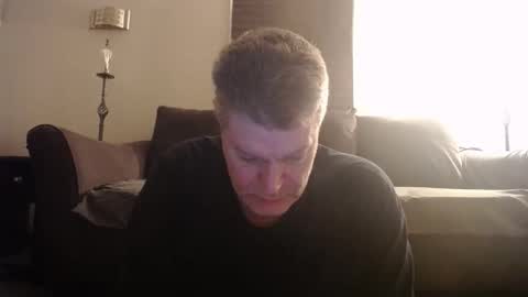 Snapshot of 989guy chatting on April 26, 2026, 9:23 pm 989guy online show from April 26, 2026, 9:23 pm