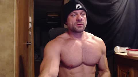 9 fat inches online show from December 18, 2024, 5:26 am