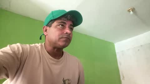 Snapshot of 9vinhocamshow chatting on July 2, 2026, 12:11 pm 9vinhocamshow online show from July 2, 2026, 12:11 pm