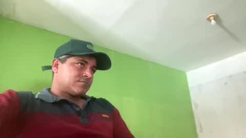 Snapshot of 9vinhocamshow chatting on July 13, 2026, 11:35 am 9vinhocamshow online show from July 13, 2026, 11:35 am
