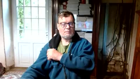 _123_voyeur_ online show from April 11, 2026, 11:47 am