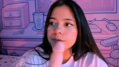 Snapshot of _18alice chatting on December 6, 2024, 6:04 am Alice online show from December 6, 2024, 6:04 am