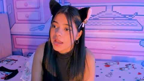 Snapshot of _18alice chatting on December 8, 2024, 5:39 am Alice online show from December 8, 2024, 5:39 am