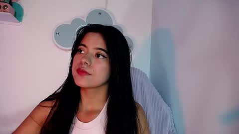 Snapshot of _18alice chatting on December 13, 2024, 3:38 am Alice online show from December 13, 2024, 3:38 am