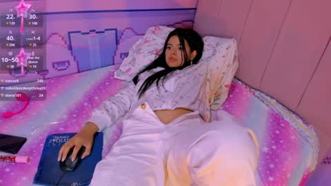 Snapshot of _18alice chatting on December 20, 2024, 8:49 am Alice online show from December 20, 2024, 8:49 am