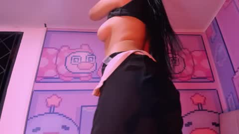 Snapshot of _18alice chatting on December 27, 2024, 9:17 am Alice online show from December 27, 2024, 9:17 am