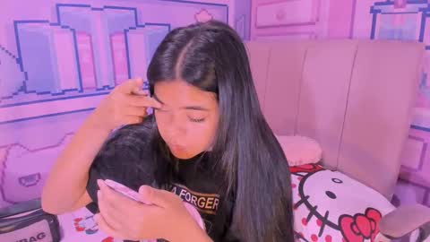 Snapshot of _18alice chatting on February 12, 2025, 10:35 am Alice online show from February 12, 2025, 10:35 am