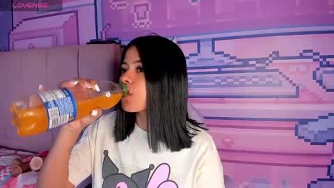 Snapshot of _18alice chatting on October 18, 2025, 9:48 pm Alice online show from October 18, 2025, 9:48 pm