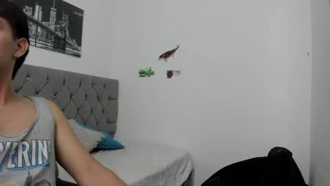 DERECK online show from March 19, 2026, 9:57 am