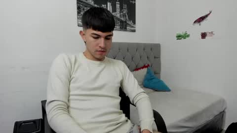 DERECK online show from March 30, 2026, 9:43 am