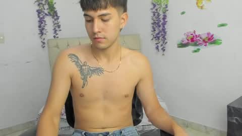 DERECK online show from April 5, 2026, 1:19 pm