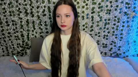 Snapshot of _52_ chatting on January 31, 2025, 2:17 pm EMILY AND  MARCUS online show from January 31, 2025, 2:17 pm