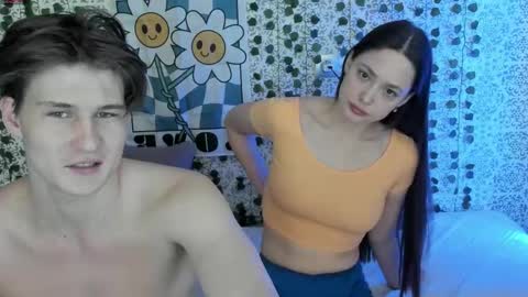 Snapshot of _52_ chatting on March 10, 2025, 3:56 am EMILY AND  MARCUS online show from March 10, 2025, 3:56 am