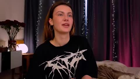 Snapshot of _a_n_n_y_ chatting on February 26, 2026, 7:29 am Willow online show from February 26, 2026, 7:29 am