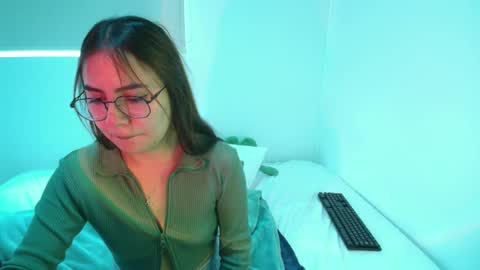 abby 3 online show from September 11, 2025, 4:51 pm