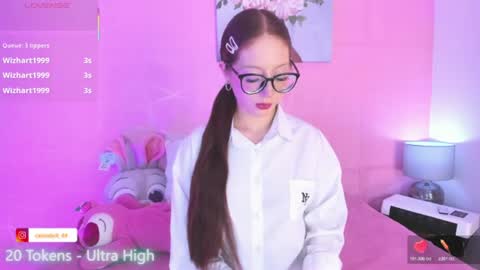 Snapshot of _abril77 chatting on June 27, 2026, 2:38 am Abril online show from June 27, 2026, 2:38 am