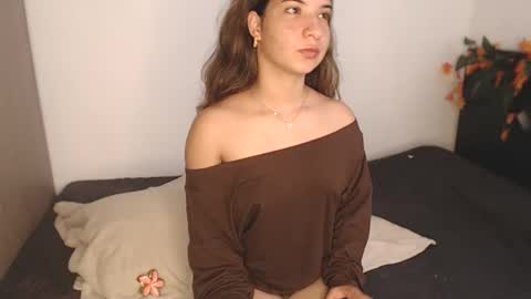 Snapshot of _abrill_20 chatting on May 4, 2026, 4:14 pm _abrill_20 online show from May 4, 2026, 4:14 pm