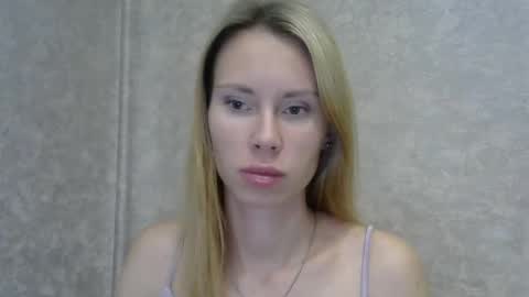 _alex1819 online show from October 31, 2025, 7:42 am