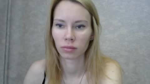 _alex1819 online show from April 6, 2026, 7:31 am