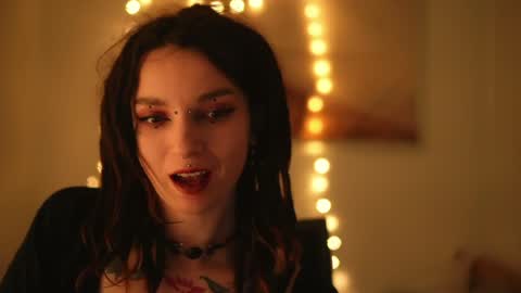 Alice Morrison Mistress Datura online show from April 18, 2026, 7:07 pm