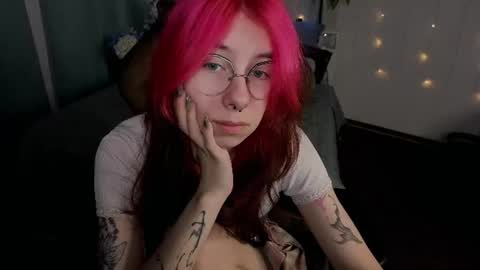 Snapshot of _alicenyx chatting on August 2, 2026, 8:40 pm Alice online show from August 2, 2026, 8:40 pm