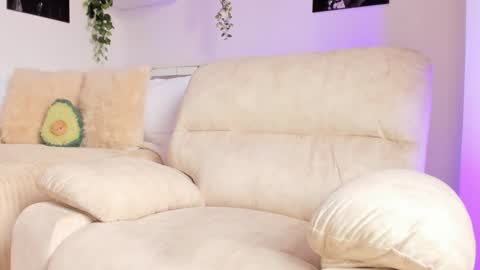 Snapshot of _alissonrose chatting on December 23, 2024, 4:06 pm Karo online show from December 23, 2024, 4:06 pm