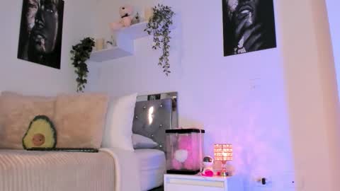 Snapshot of _alissonrose chatting on September 13, 2025, 9:14 pm Karo online show from September 13, 2025, 9:14 pm