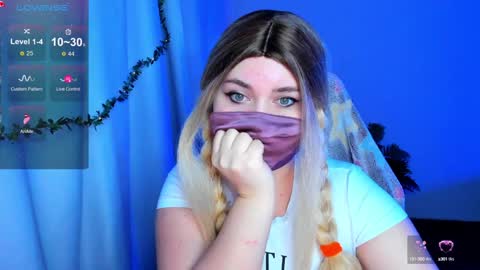 Amy NO NUDE MODEL online show from December 10, 2024, 10:06 am