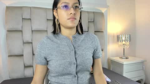 Angel Azul online show from January 11, 2025, 11:45 am